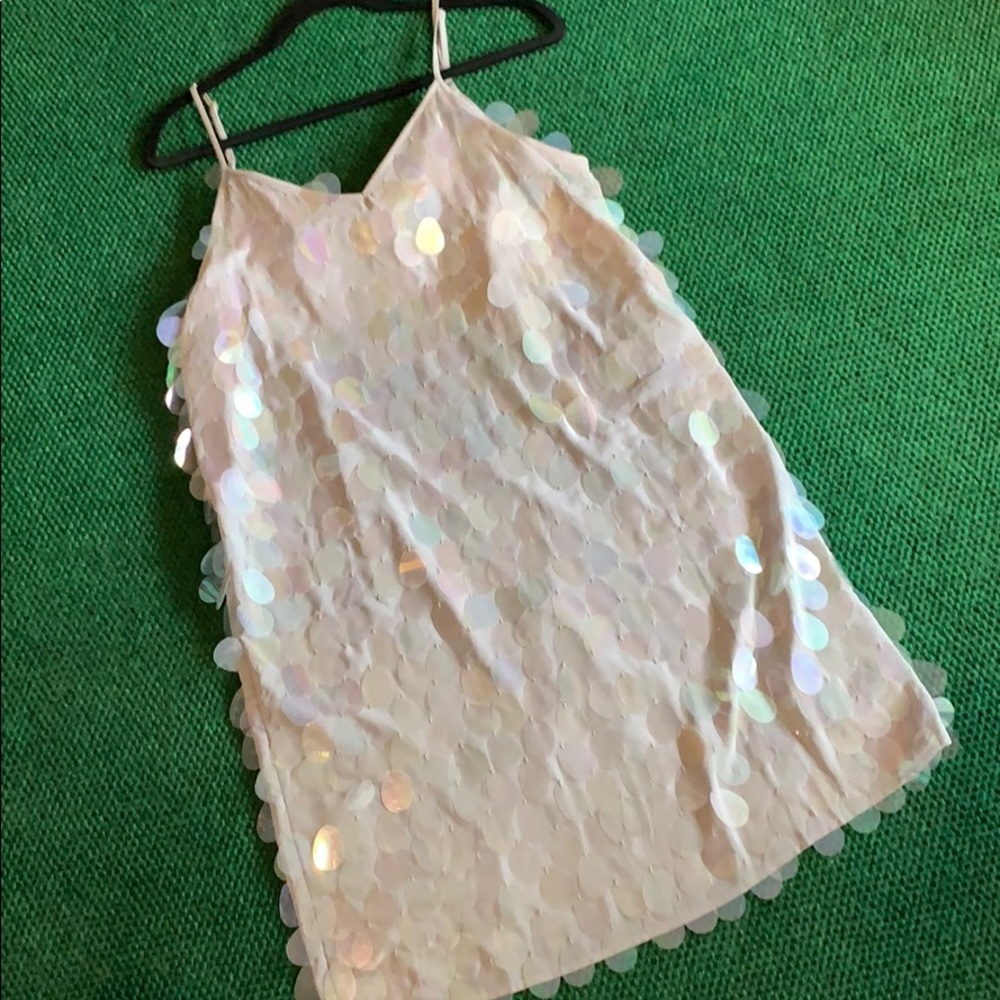 LAUREN CONRAD IRIDESCENT SHIFT DRESS